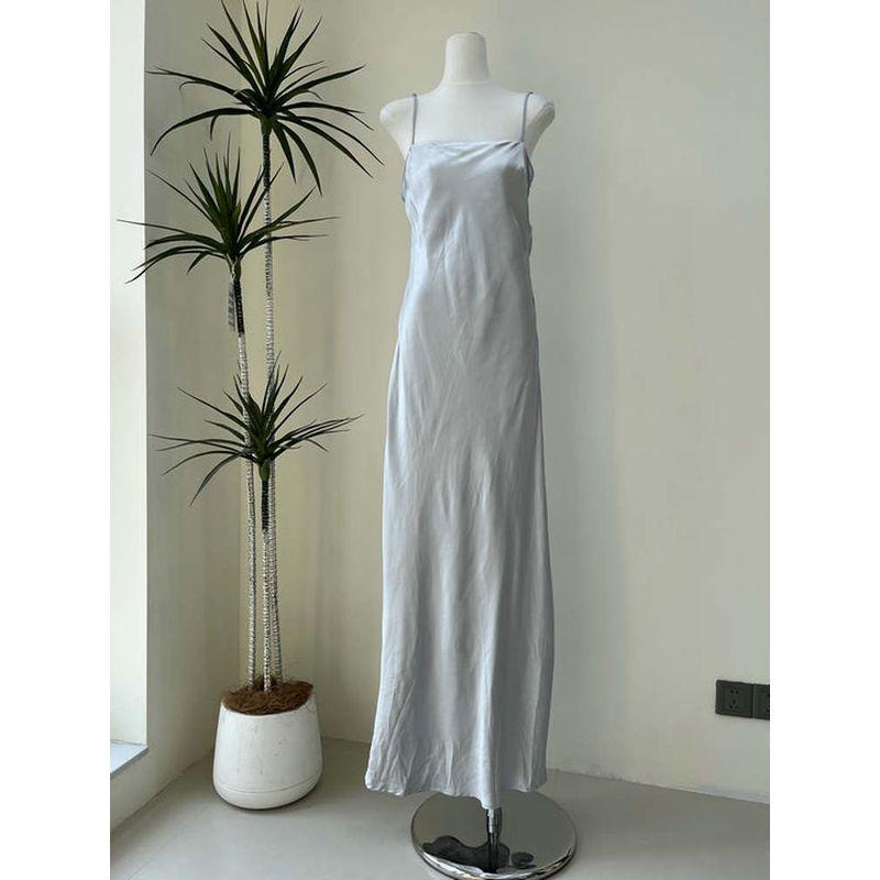 Australian Single Fore Advanced Gloss Satin Glow Three-Dimensional Pearlescent off-Shoulder Pearlescent Classic Temperament Dress