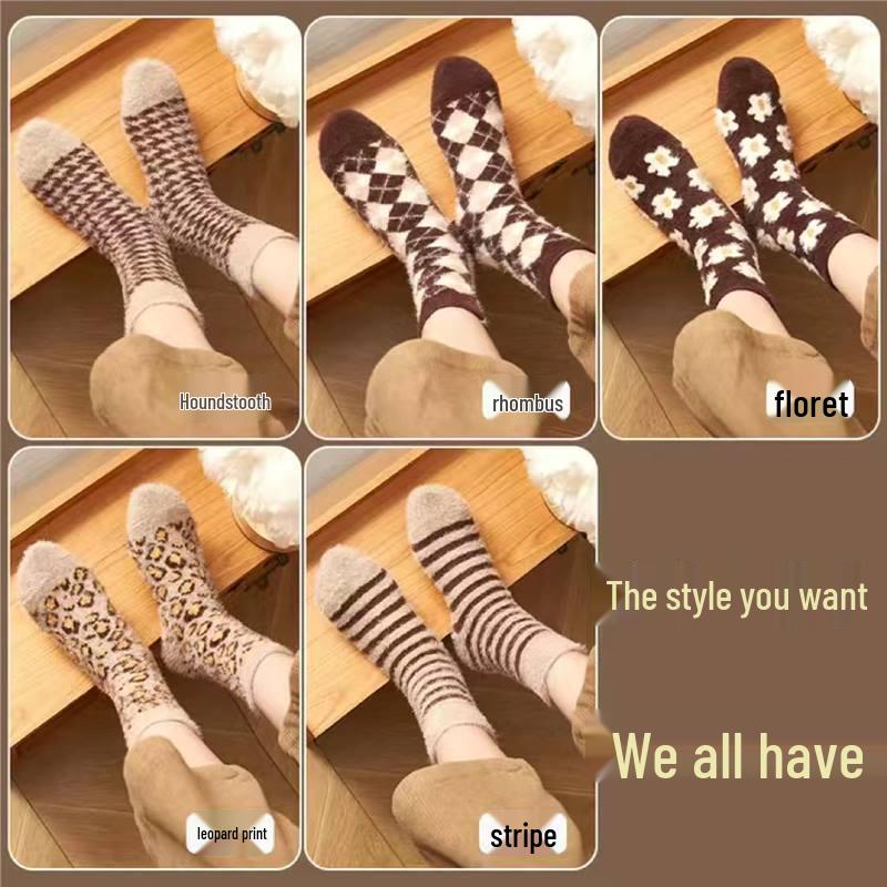 Women s Retro Velvet Fleece-Lined Winter Socks - Thick, Fluffy, and Sweat-Absorbing Floor Socks One Size