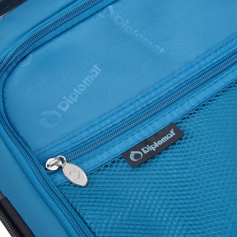 Diplomat HM-6702-1 Hardside Spinner Luggage