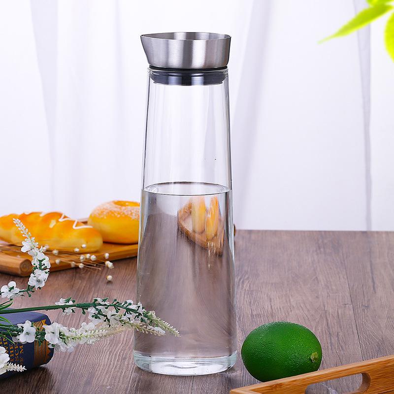 Large Capacity Glass Water Jug with Stainless Steel Lid