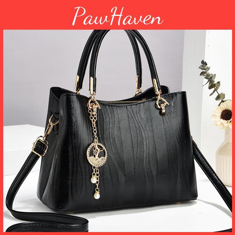 Fashionable Practical And Medium Sized Handbag In Black White Khaki And Options Green