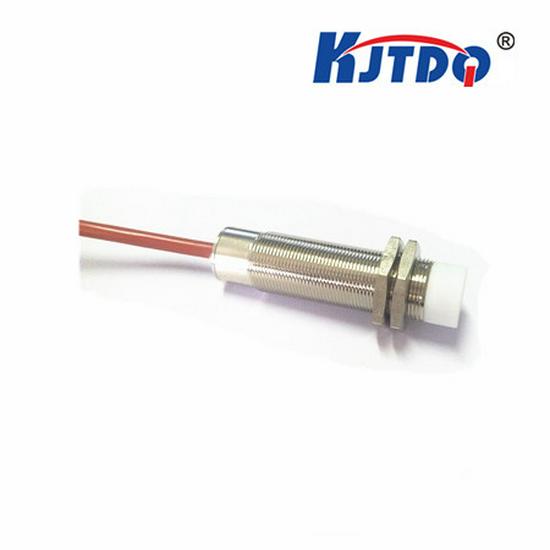 High-Temperature 8mm NPN Normally Open Proximity Sensor LR18XBN08DNOW