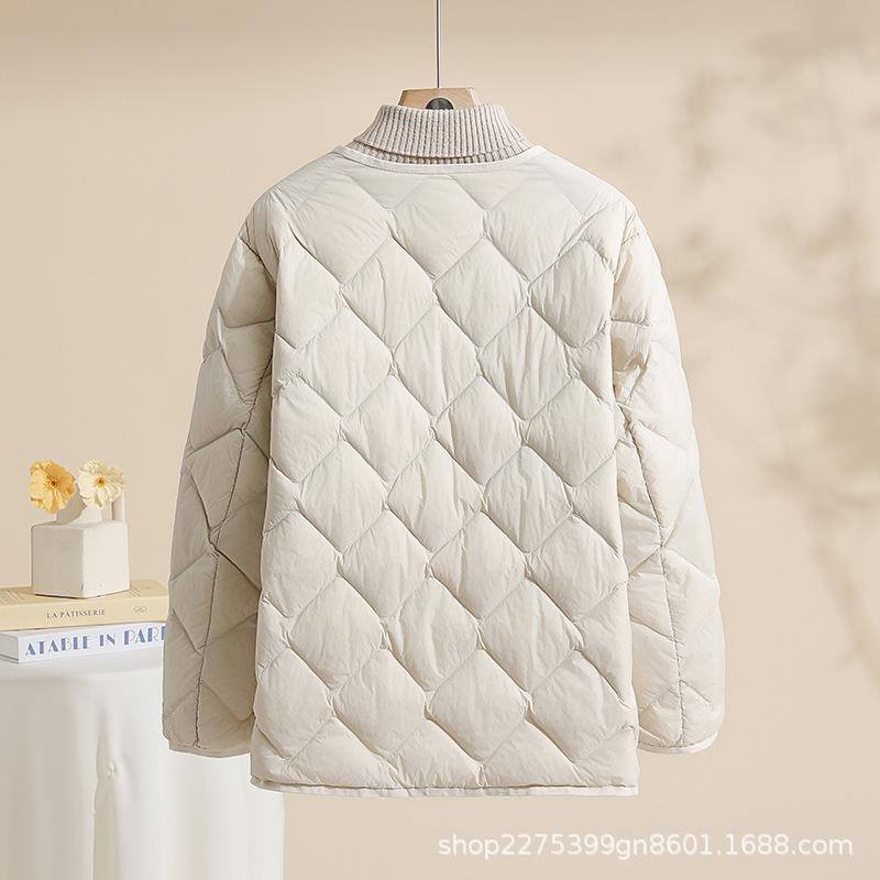 Autumn and Winter New Cloud Lightweight Down Jacket Women's Short