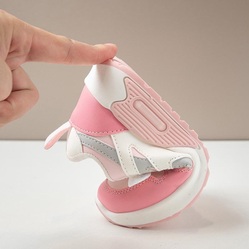 Children's Leather Sneakers 2025 Autumn New Soft-soled Lightweight Non-slip Fashion Versatile Medium and Older Children's Casual Shoes