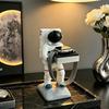Creative Astronaut Resin Watch Stand Spaceman Figurine Watch Holder for Smartwatch Apple Watch Home Office Desk Decoration