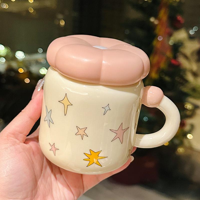 

High Value Flower Sealed Mug With Lid Pink Girl Heart Office Coffee Cup Ceramic Water Cup As A Gift about 450ml