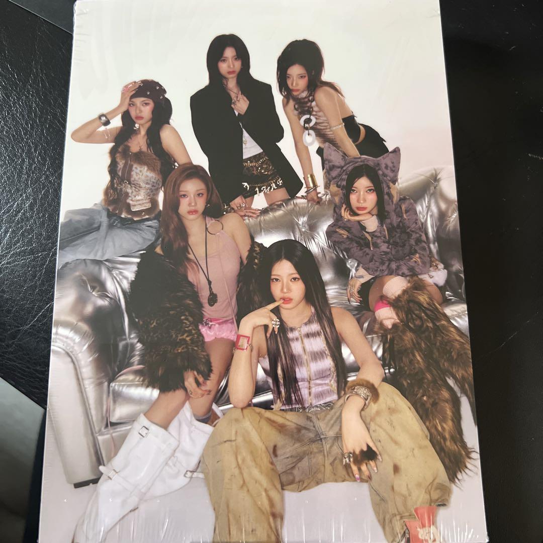 

[USED] WE GO UP BABYMONSTER