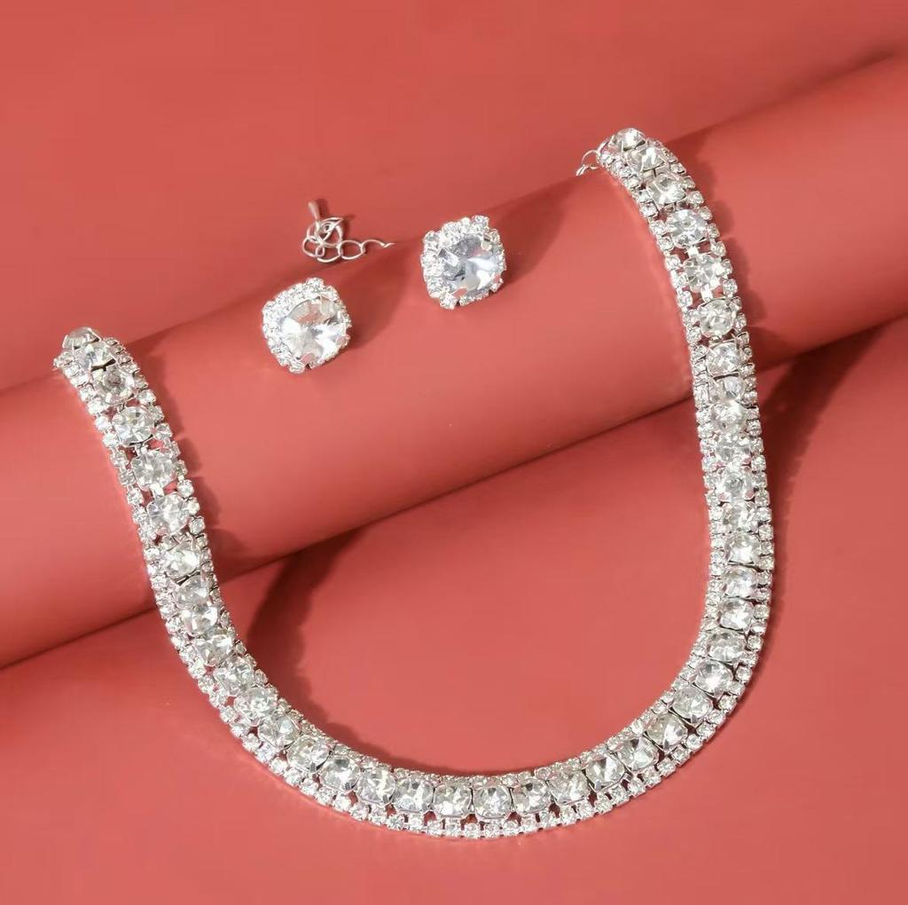Funkelndes Strass- & Zirkon-Braut-Halsketten- und Ohrring-Set - Elegante Hochzeitsaccessoires