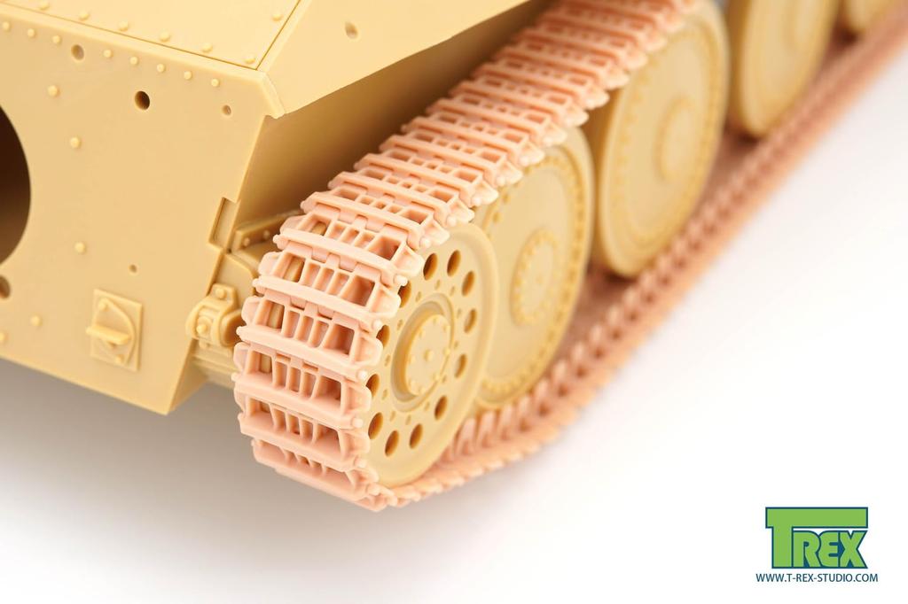 T-Rex Studio 1/35 German Hetzer Tank Destroyer Type 2 Tracks with Sprockets (for Tamiya) Plastic Model Parts TR85065-1