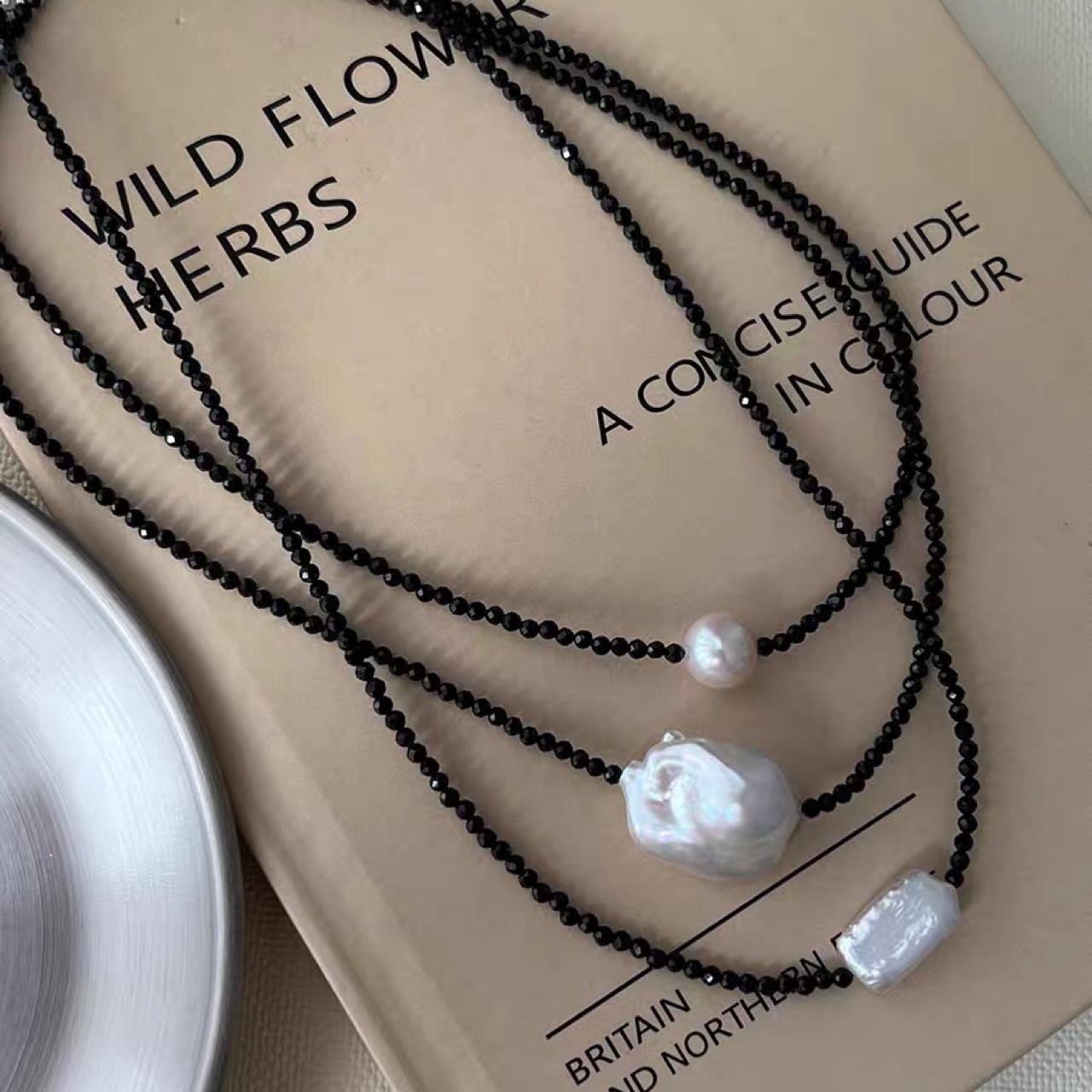 22646 Women's Black Natural Freshwater Pearl Necklace Niche Large Baroque Pearl Spinel Collarbone Chain Casual Versatile Male And Couples