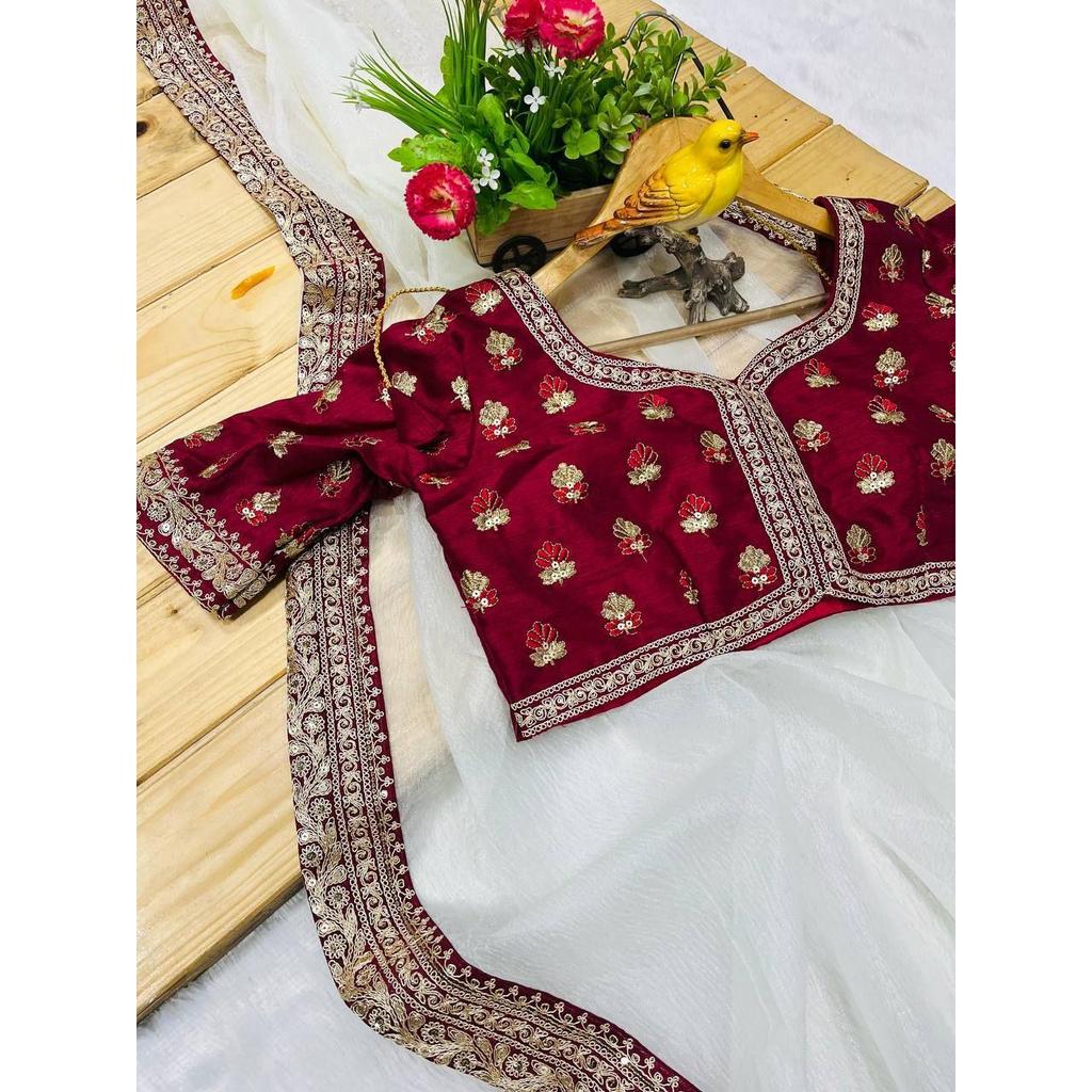 NEUER START – BANARASI CRUSH DESIGNER-SAREE