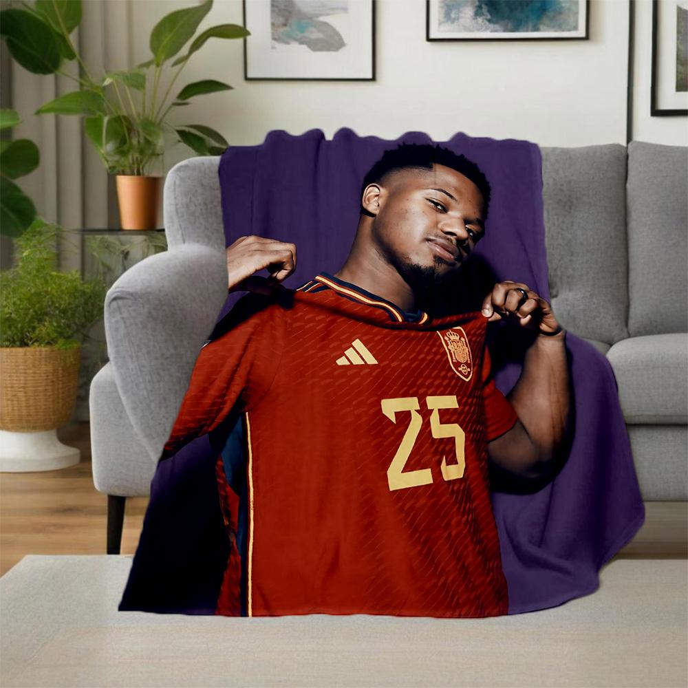 1pc Brazilian Footballer Victory Flannel Blanket,Ultra Soft Warm Plush Throw for Home Bedroom Bed Sofa Cover Office Travel Picnic. MT071029