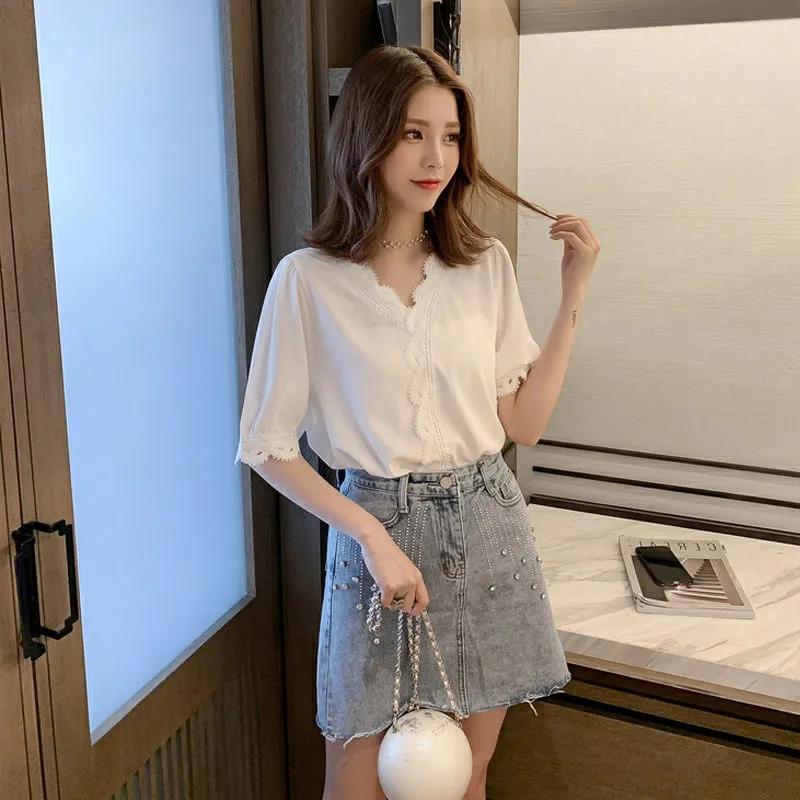 Shirt Female Design Sense Niche Top Three-quarter Sleeves Loose Summer T-shirt Lace Stitching Chiffon Shirt Professional Top Suit Suit