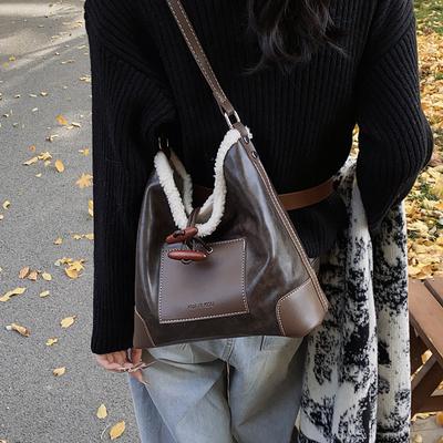 Autumn and Winter New Splicing Hair Bag Women's Niche Design High-end Underarm Bag Retro Tote Bag Shoulder Bag