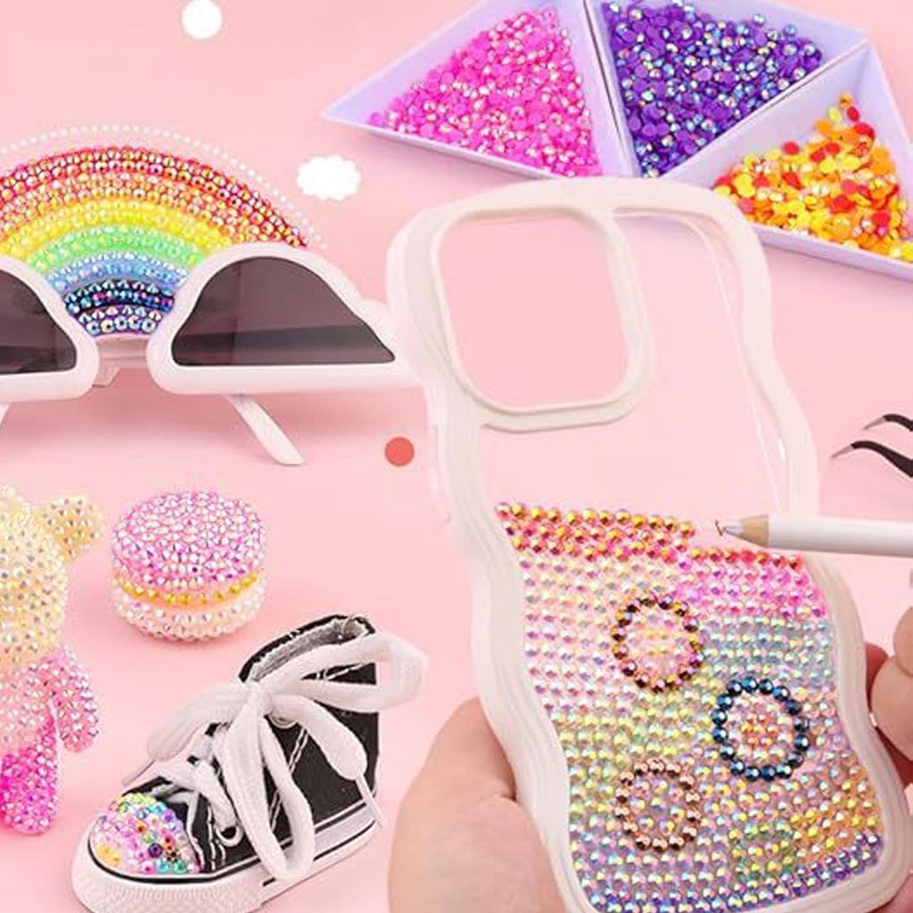 24 Bölmeli Göz Kamaştırıcı Kit 3mm Çok Renkli Reçine Düz Tabanlı Rhinestones ile 3 Adet Yapıştırıcı DIY El Sanatları Giysiler Ayakkabılar İçin