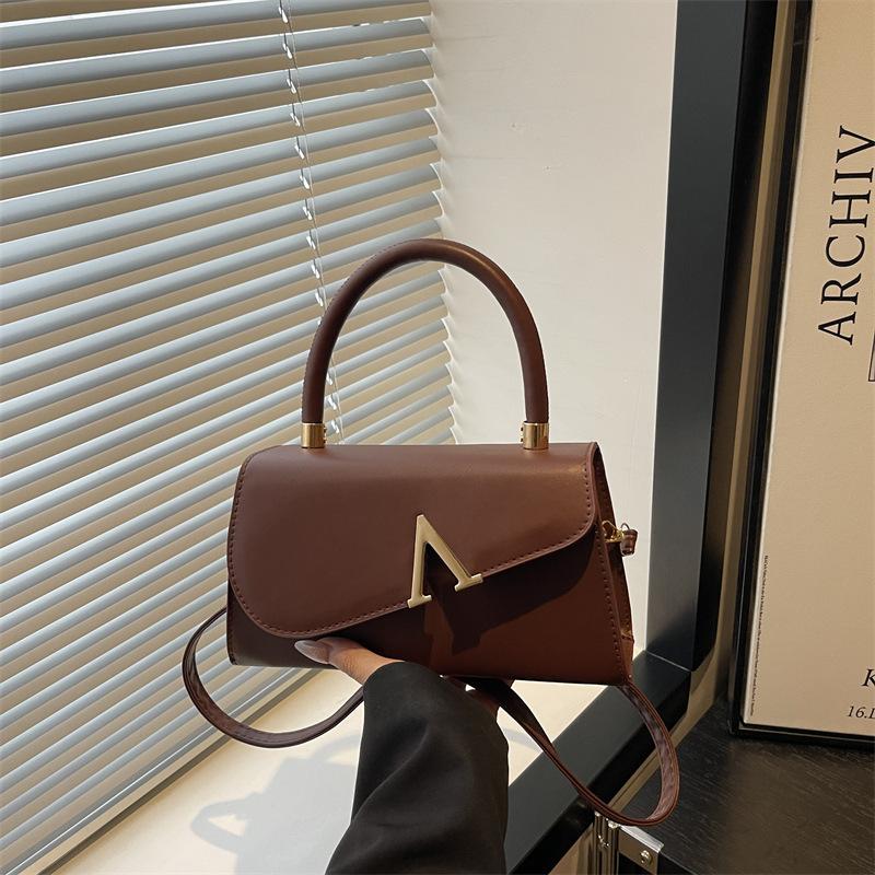 

Модная блестящая маленькая квадратная сумка, сумочка, цепочка, сумка через плечо с пайетками, новая сумка 2025, темпераментная женская сумка, сумка через плечо