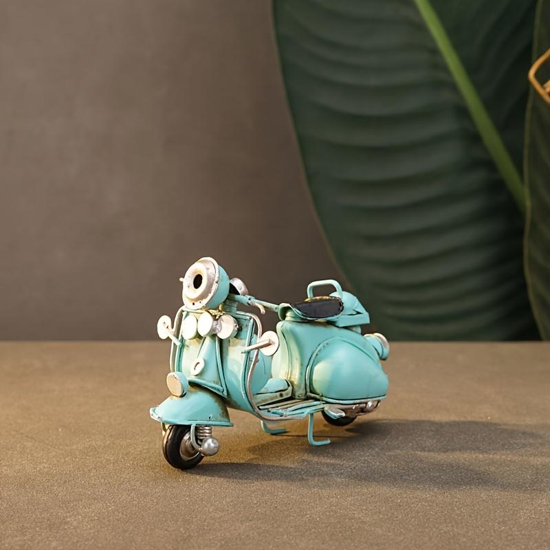 Iron Art Vintage Mini Motorcycle Model Statue Ornament for Home Decoration In Living Room, Bedroom, Foyer, Study, Creative Home Decoration