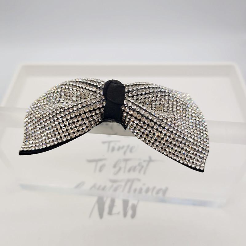 Štrasová mašlička do vlasů: Korejská spona do vlasů v jiskřivém stylu, elegantní čelenka pro celebrity.