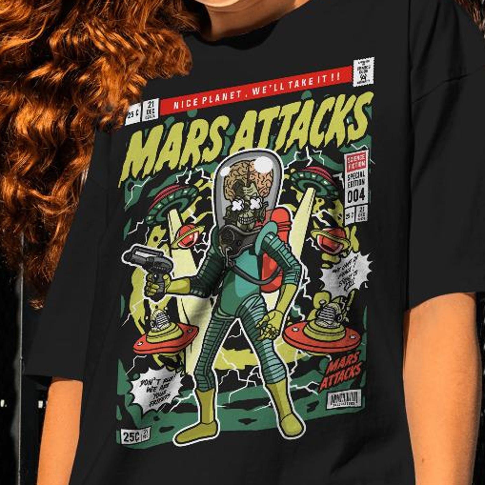 Mars Attacks Vintage Movie Shirt - Alien Graphic Tee M