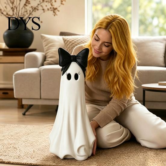 Spooky Season Decorations Cute Ghost Resin Ornament, Matte Finish Desktop Figurine, Decorative Decor for Living Room Halloween Statue Home Entrance