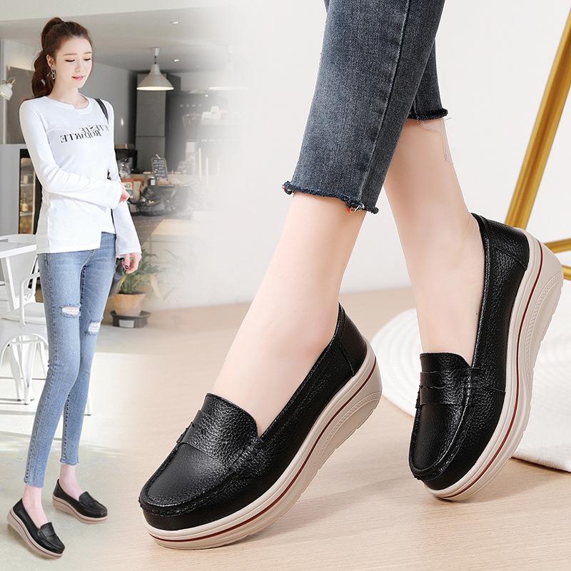 Spring Women Platform Shoes Leather Flats Sneakers Women Casual Wedge Shoes Slip On Moccasins Mother Shoes Autumn Women Loafers