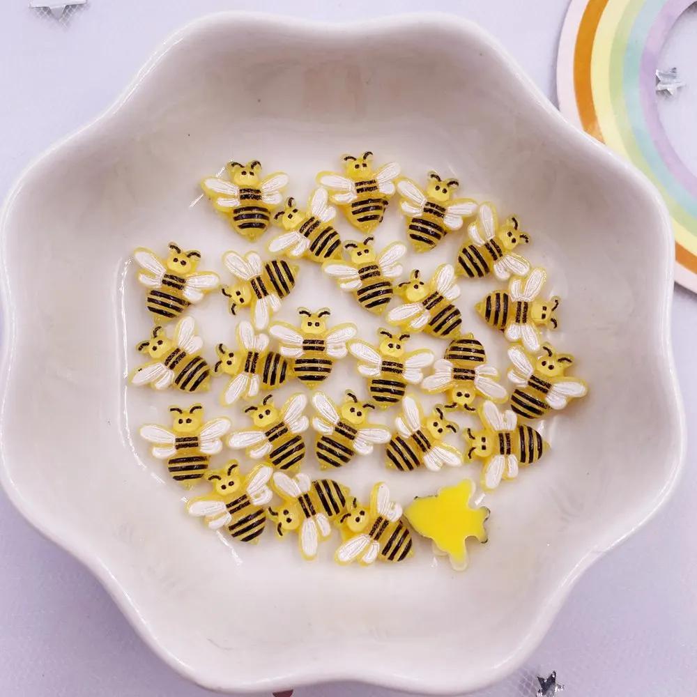 Charming Hand-Painted Mini Honeybee Resin Decorations, 10mm - DIY Crafts, Nail Art & Scrapbooking, Rhinestone Appliques, Bee
