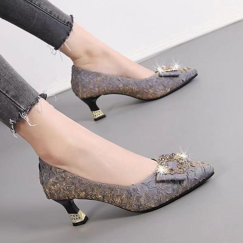 Fashion Water Droplets Diamond Silk Party Shoes Women Crystal Flower Enthnic Pumps Pointed Toe Thin High Heels Pink Princess Shoes