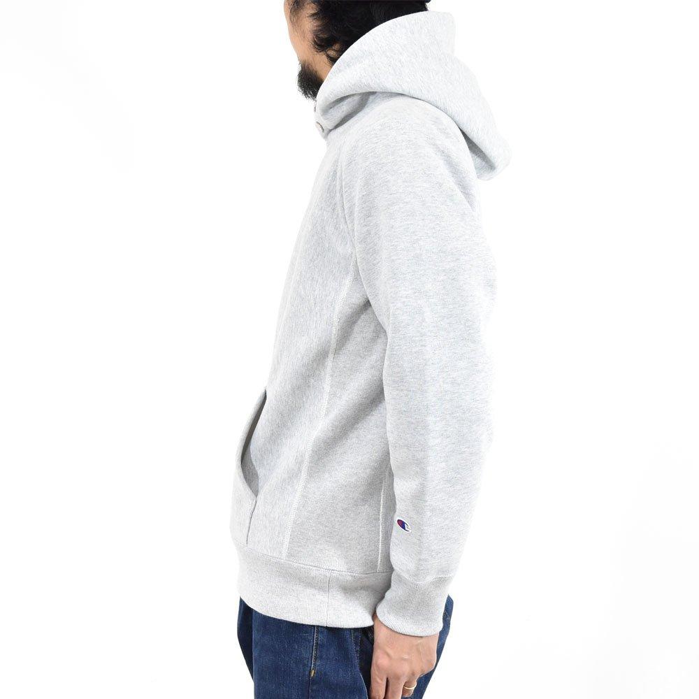 Champion Reverse Weave Hooded Size with a Storm Shell and and a Logo Men's Sweatshirt, C3-L108, Black, Small, Lining, Warmth, Water-Repellent,