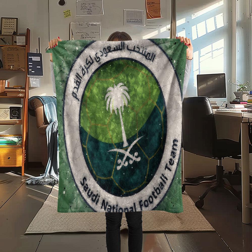 1PC Saudi Arabia National Football Team Patterned Flannel Blanket Suitable For All Seasons for Home Decor Warmth and Comfort Gifts Holiday Present