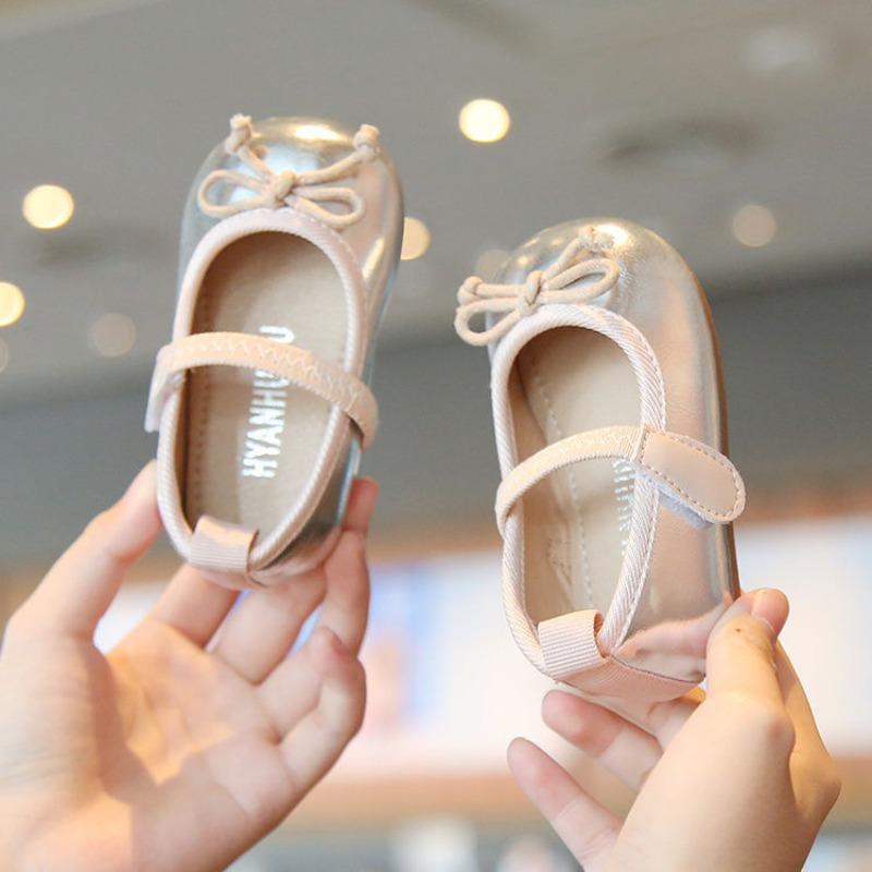 Girls' Anti-slip Shoes with Breathable and Anti-slip Soft Soles for Learning To Walk