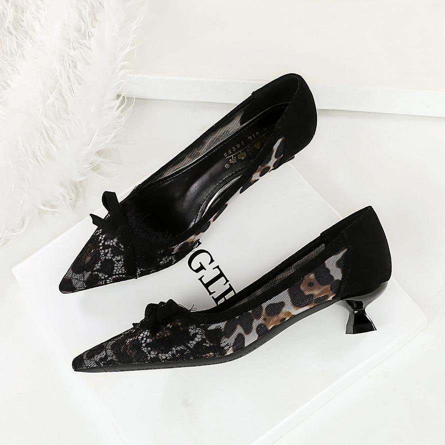 Fashion Sexy Lace Kitten High Heels Women Pumps Bowknot Low-heel Women Shoes Leopard Print Sexy Party Shoes Large Size 43 Ladies Shoes