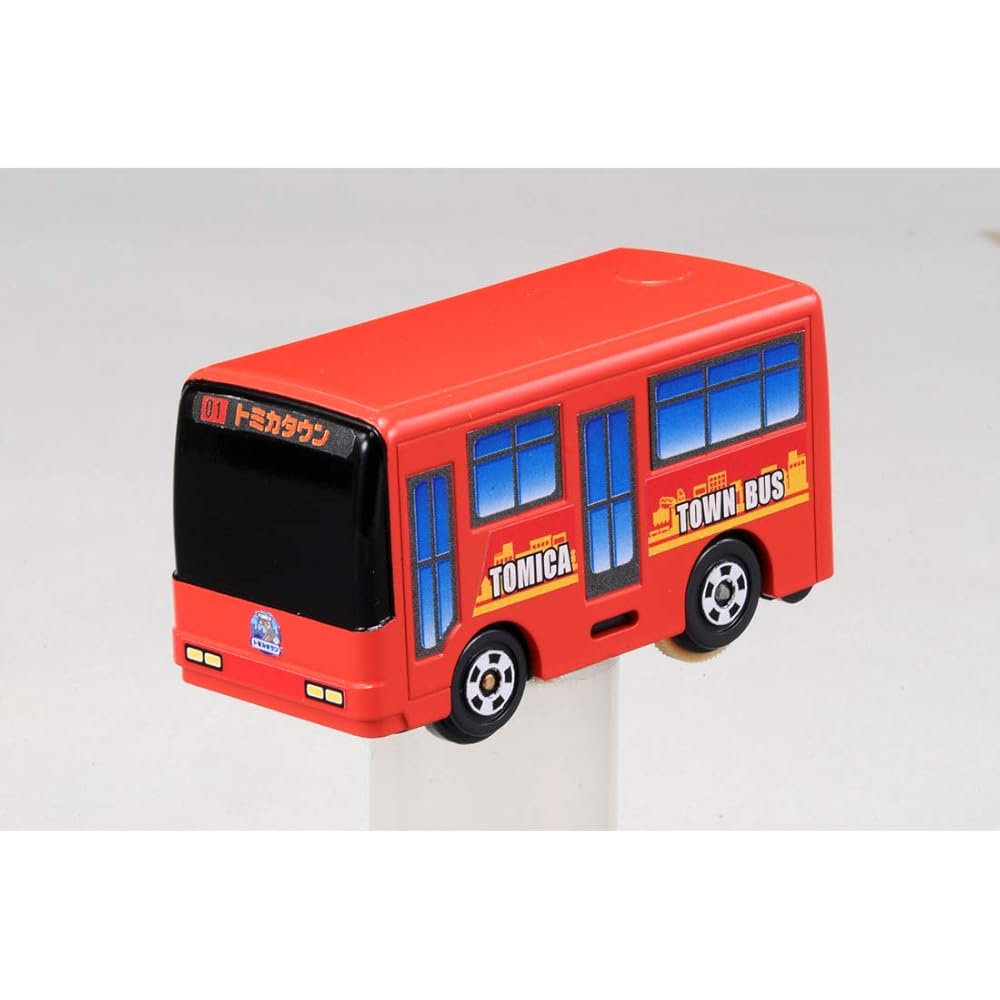 Takara Tomy Tomica World Racing Town Playset with Cars and Accessories Toy