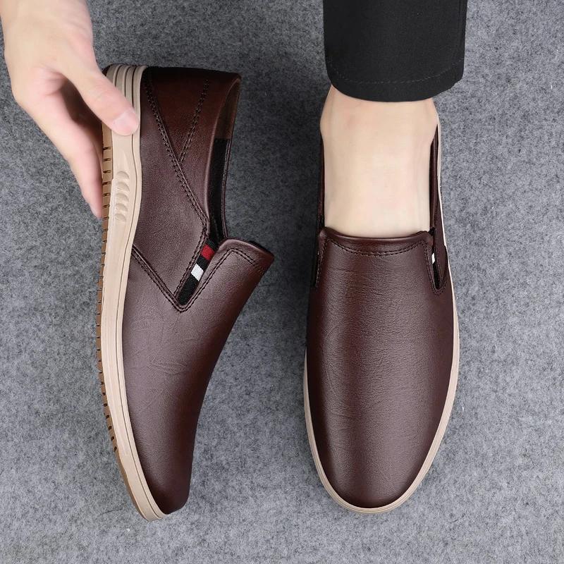 Fashion New Moccasins Handmade Slip-ons Flat All-match Genuine Leather Men Shoes Casual Slip on Loafers Breathable Man Walking Flats