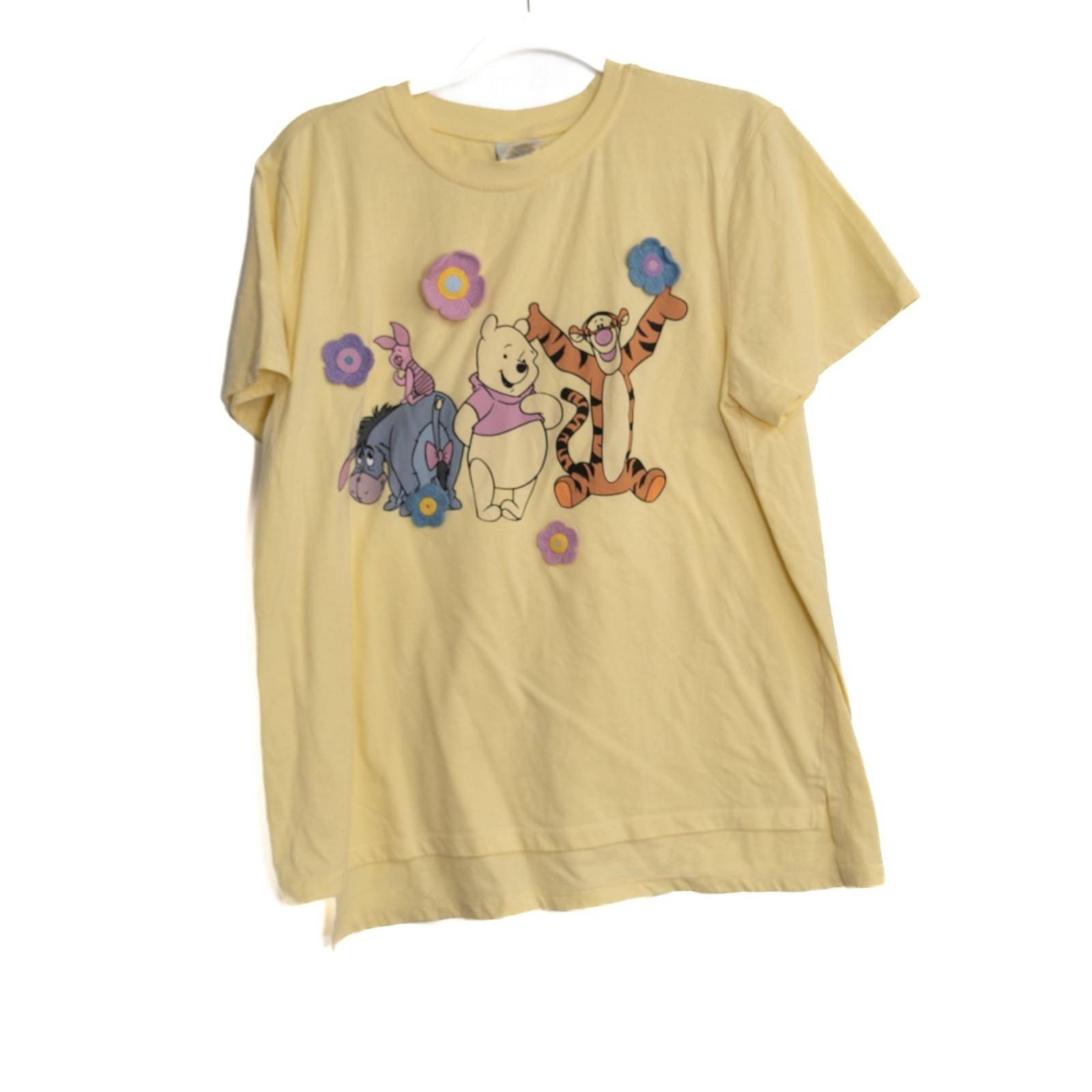 Vintage Size XL Winnie The Pooh Character T-Shirt With 3D Flowers Yellow L