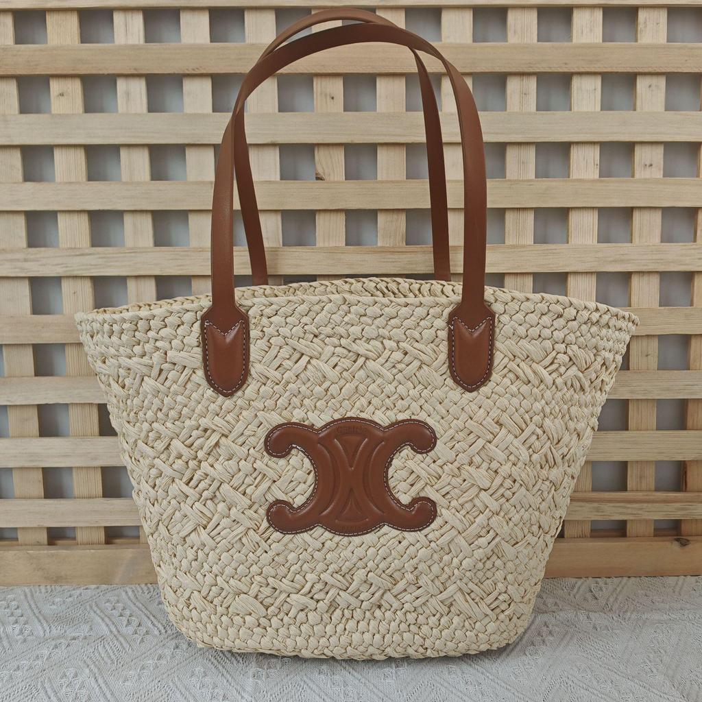 French Straw Bag: Large Capacity Seaside Casual Vacation Shoulder Bag for Ladies - Ideal for Shopping and Leisure