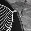 Round Wire Fry Basket with Pot Rim Hook Oil Draining Fry