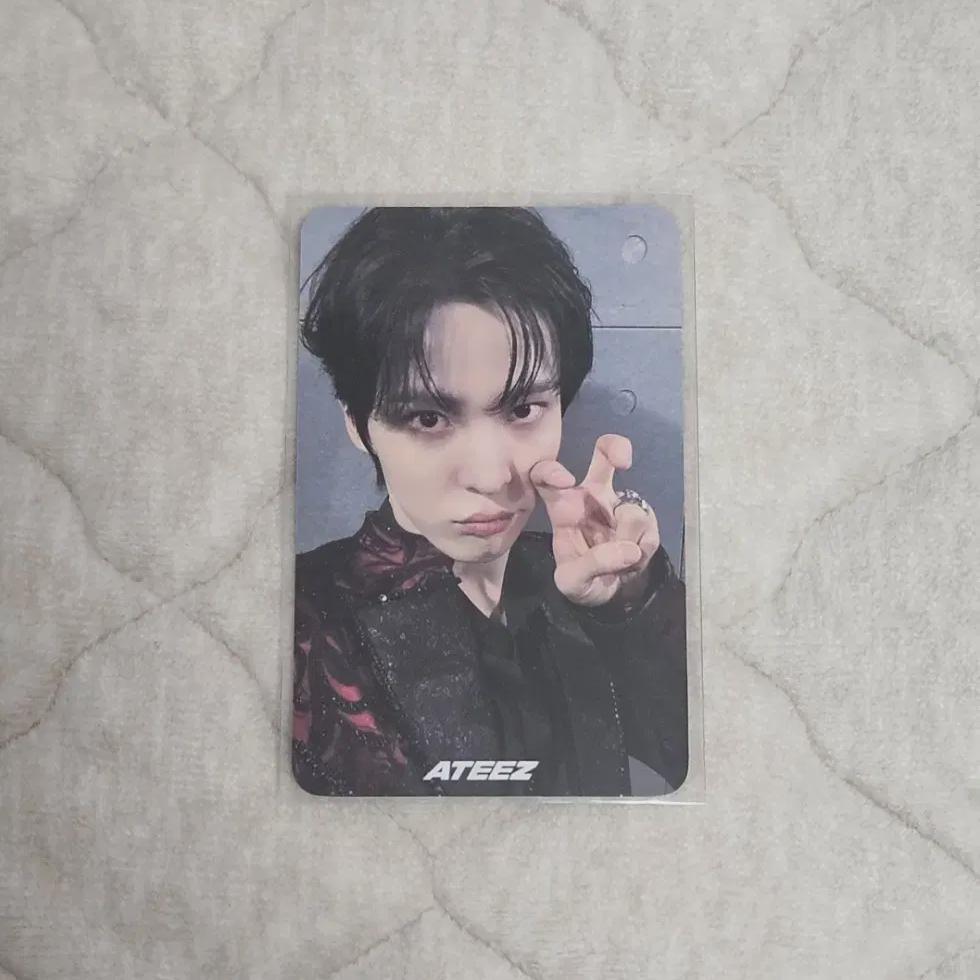 Ateez In Your Fantasy Concert Eighty Zone Tiny Zone Poca Yunho Ateez