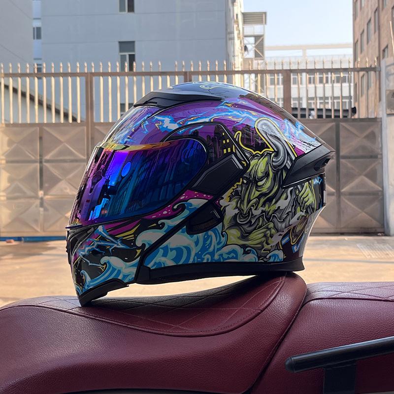 Motorcycle helmets Men's and women's locomotive full helmets Bluetooth peel-off helmets Electric vehicle helmets