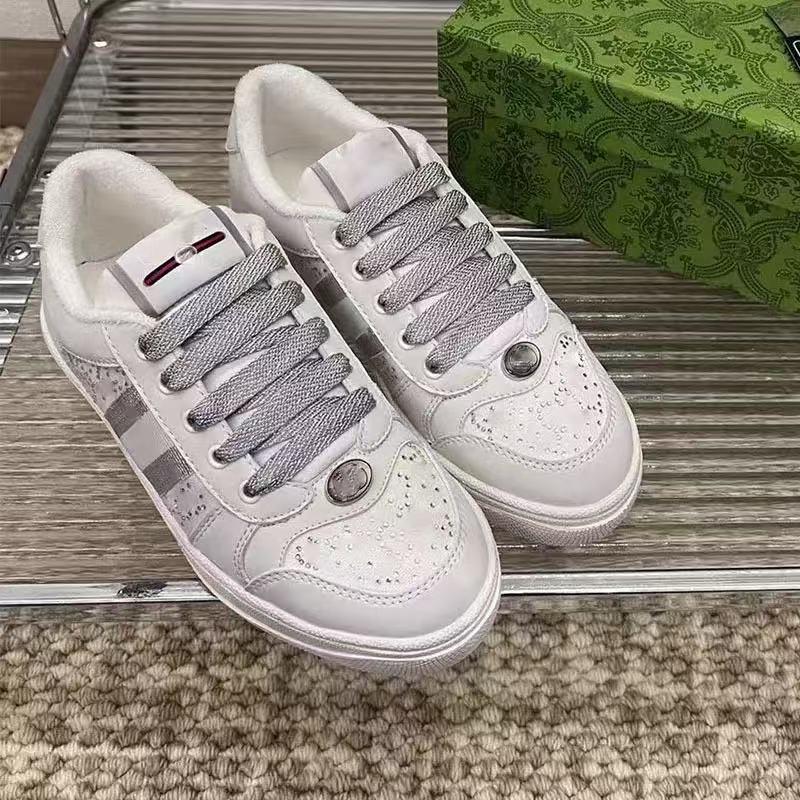 2025 Star Varmborrade Kanvas Sneakers: Fritidsskor Vita för Män & Kvinnor