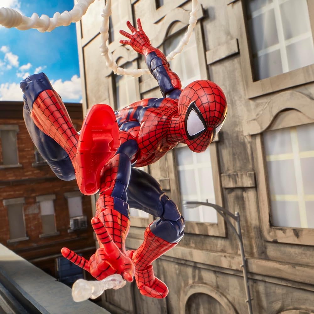 Hasbro Marvel Legends Maximum Series Spider-Man Action Figure 15 Cm with Amazing Articulation and Accessories