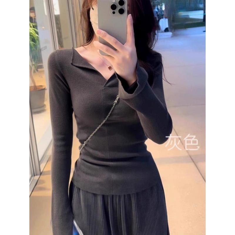 Pure desire wind v-neck sweater women's spring and autumn niche front shoulder thin top Spice girl chic long-sleeved outer knitted sweater
