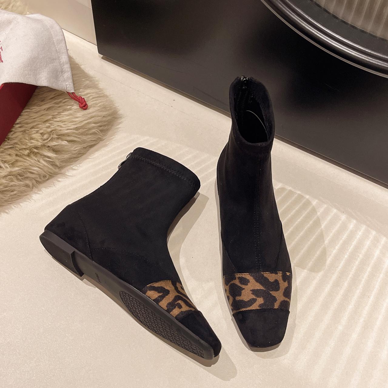 

Замшевые ботильоны с квадратным носком, леопардовые хлопковые туфли, зимние ботинки на низком каблуке 2024 года, теплые плюшевые туфли на плоской подошве Chelsea Botas Mujer 35 чёрный