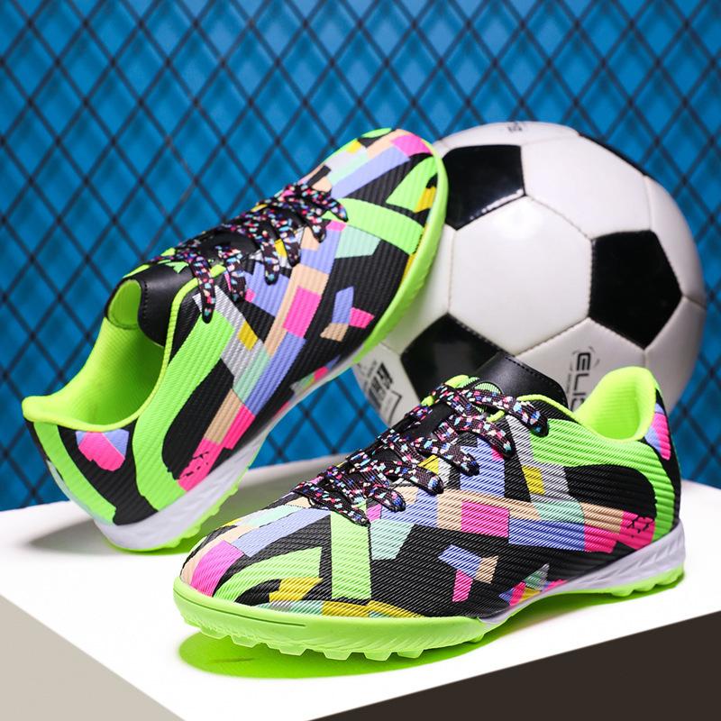 Student Broken Nail Sports Shoes Men and Women Youth Game Grass Football Shoes Long Nails Low Top New Training