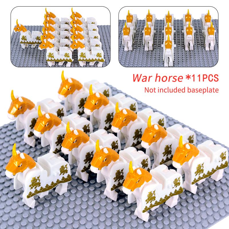 11 Stück Mittelalterliche Pferde Graue Körper Blaue Satteldecken Weiße Pferdeembleme Gelbe Verzierungen Baustein