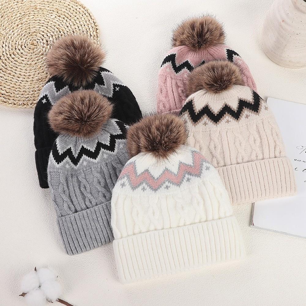 Thickened Knitted Hat with Pompom Winter Hat Warm Warm Cap  Men