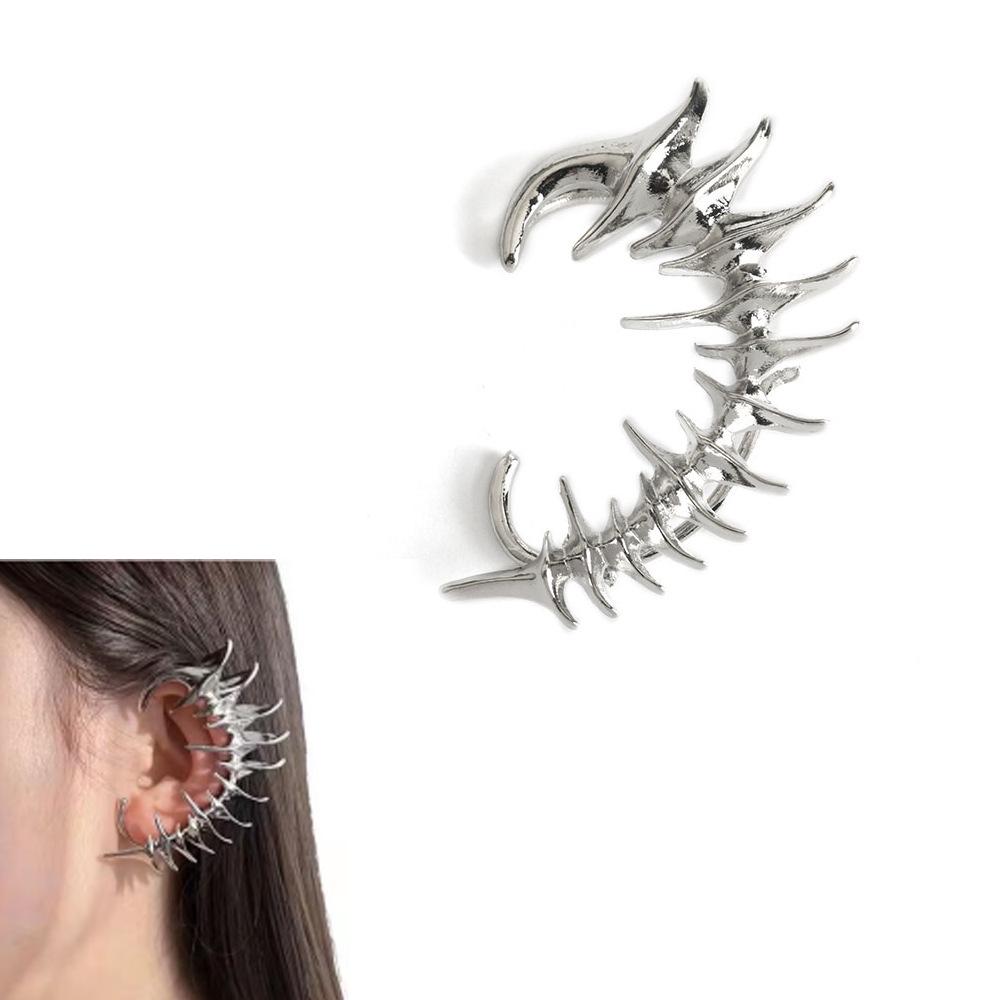 Gothic Thorns Spine Ear Cuffs: Non-Piercing, Mechanical Skeleton Bone Spurs Ring