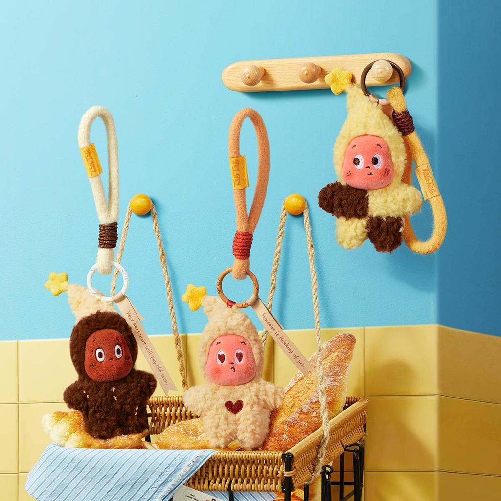 POP MART Twinkle Twinkle Savor the Moment Series-Fresh-Baked Mini Cookies Plush Pendant Blind Box