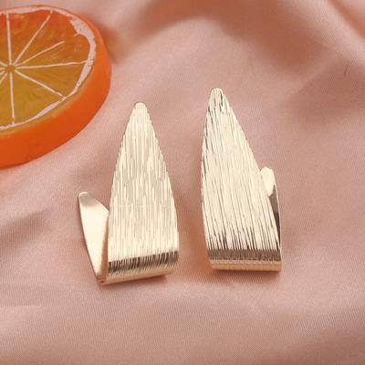 European Trend Irregular Metal Drawing Folded Drop Earring For Women Exaggerated Rock Geometric Ear Party Jewelry Gift