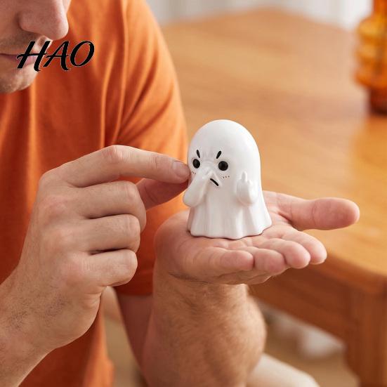 Whimsical Room Accent Middle Finger Ghost Statue, Funny Holding Nose Resin Figurine, Novelty Figurine Halloween Bathroom Decoration for Toilet Shelf,