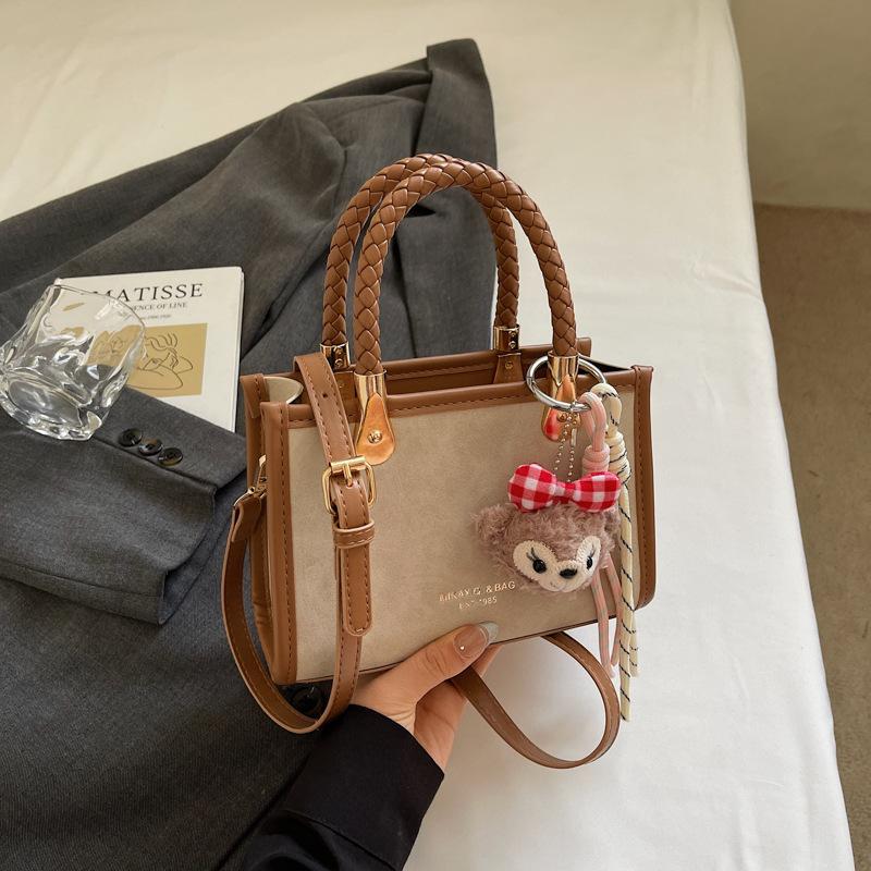 Today's Popular Bag Women's New Versatile Simple Messenger Small Square Bag Texture Portable Shoulder Women's Bag